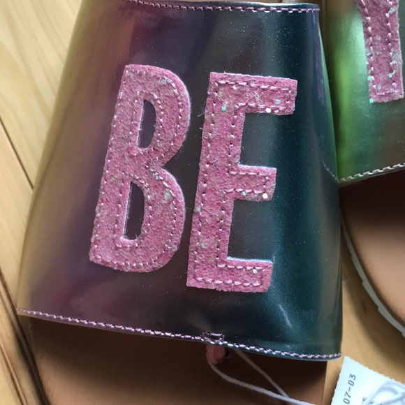 JoJo Siwa “Be You” sandals. - Picture 2 of 6